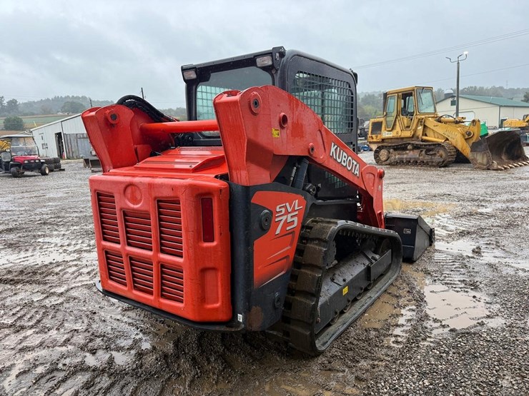 2012-kubota-svl75-image-4