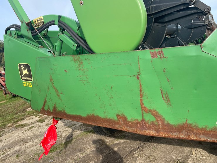 john-deere-216-image-12