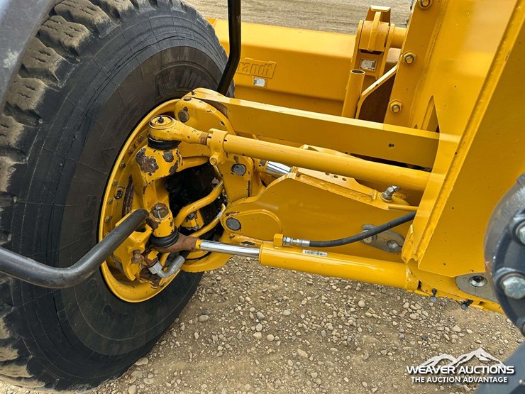 john-deere-872-image-47