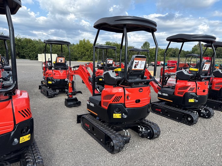 #1070-•-2026-tpm-18hh-mini-excavator-image-7