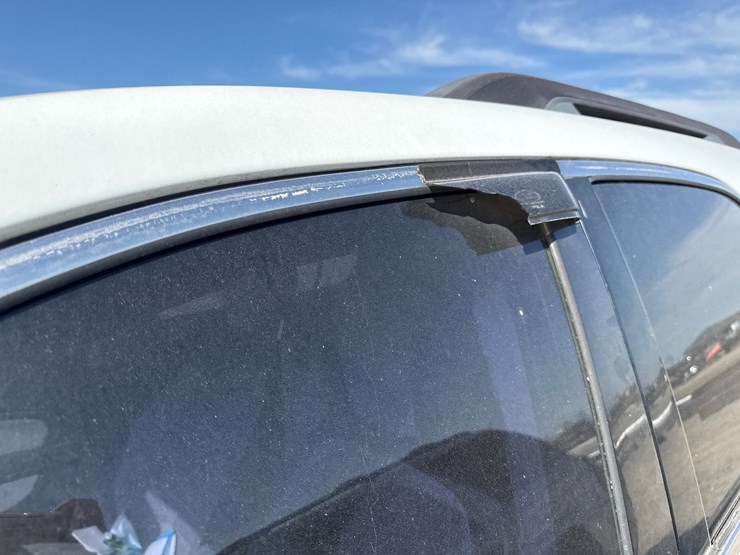 2011-chevrolet-equinox-image-20