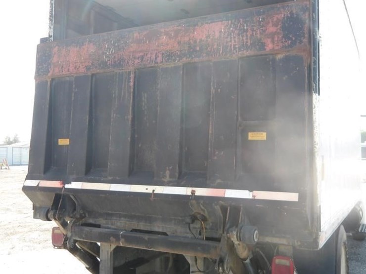 2006-international-durastar-4200-image-12