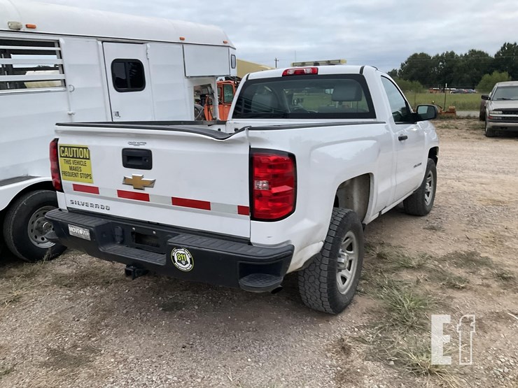 2018-chevrolet-silverado-1500-image-4