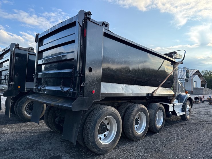 2014-kenworth-t800-image-8