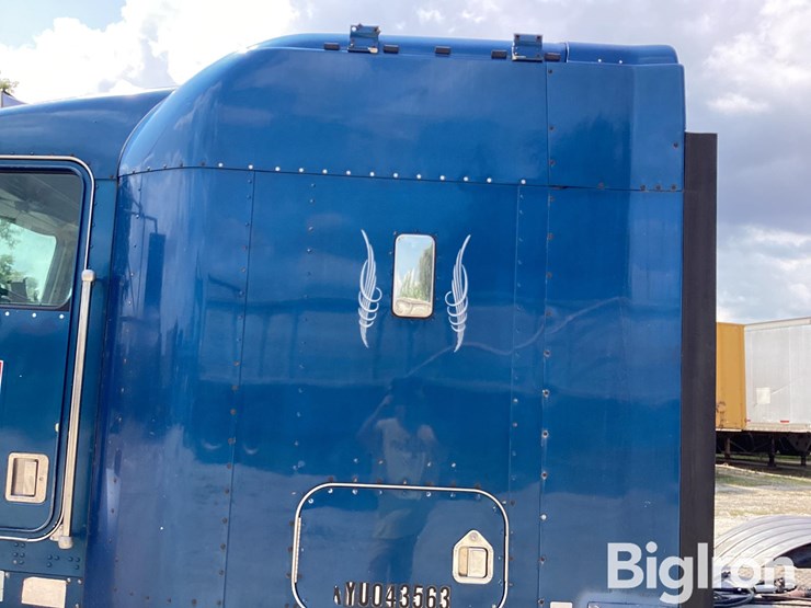 1999-kenworth-t800-image-11