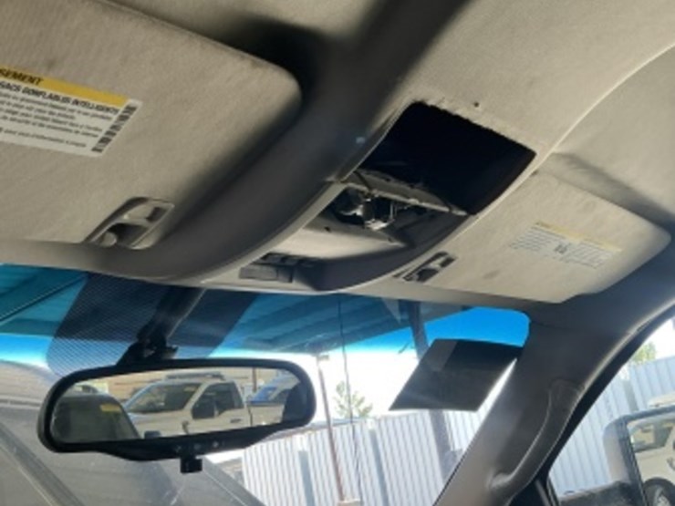 2012-chevrolet-silverado-1500-image-22