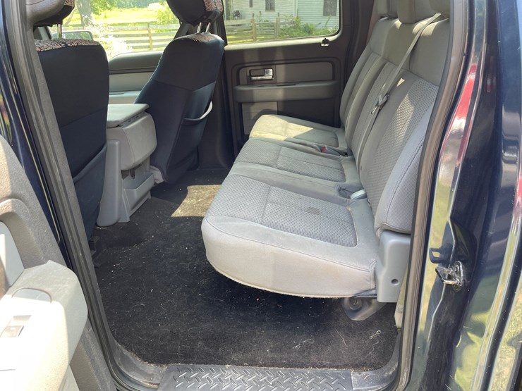 2013-ford-f150-xlt-image-25
