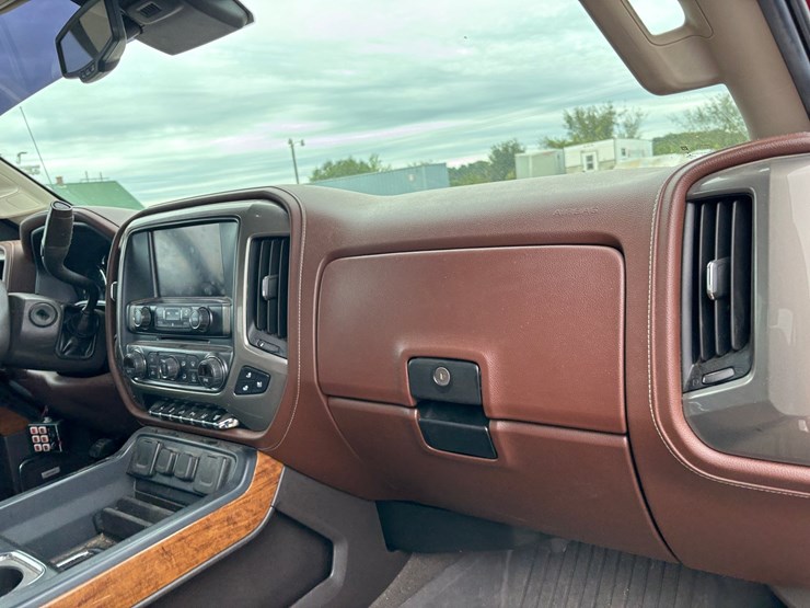 2019-chevrolet-silverado-3500hd-image-48