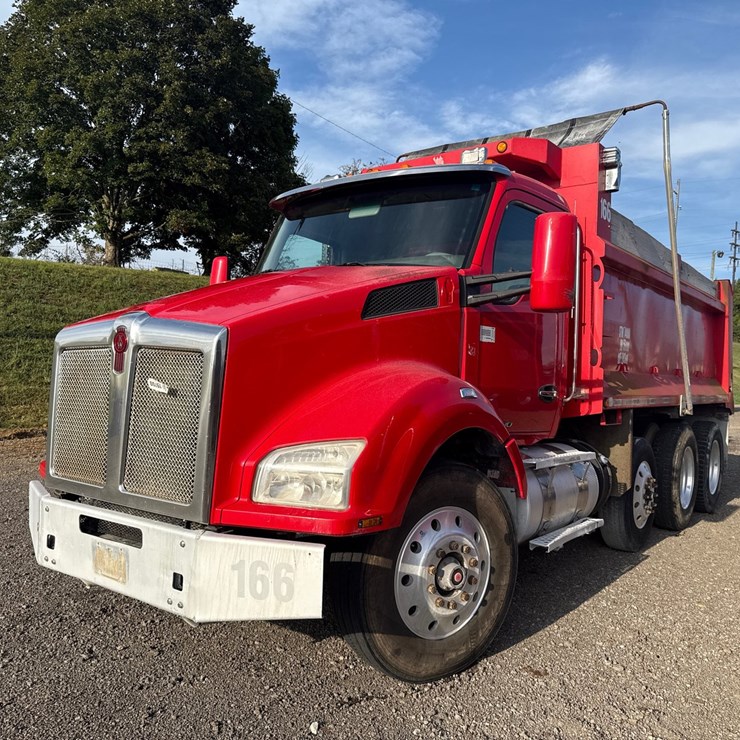2015 KENWORTH T880