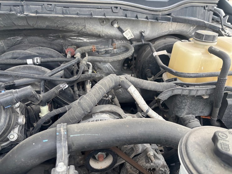 2022-ford-f250-image-28