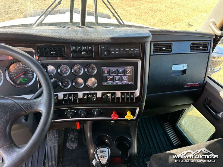 kenworth-t800-image-13