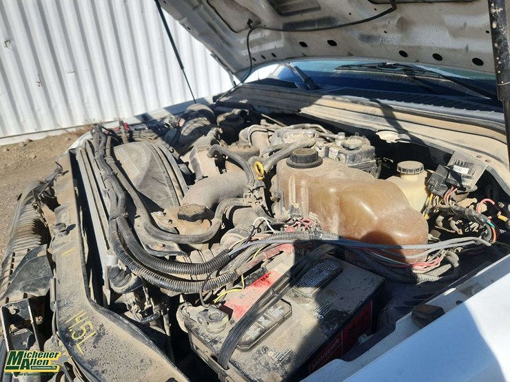 2009-ford-f550-image-25