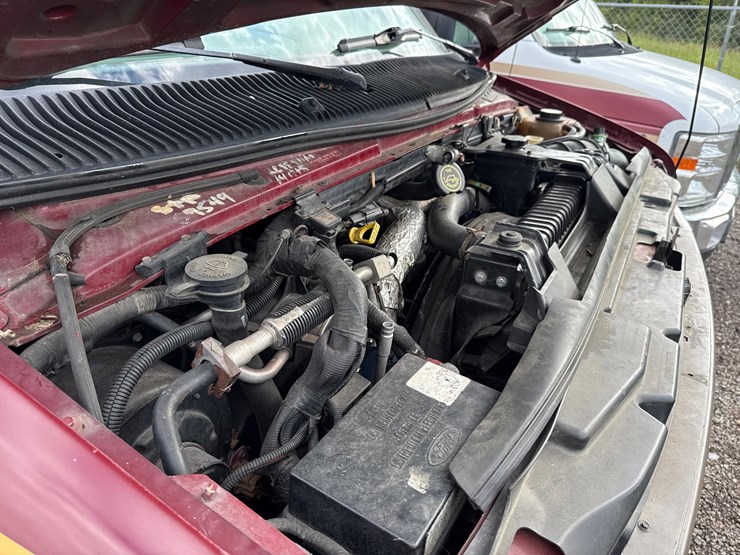 2006-ford-e450-image-19