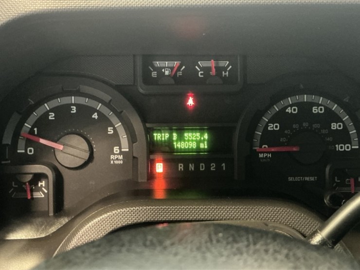 2009-ford-cargo-image-18