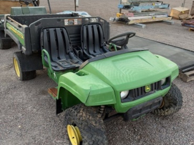 john-deere-gator-image-1