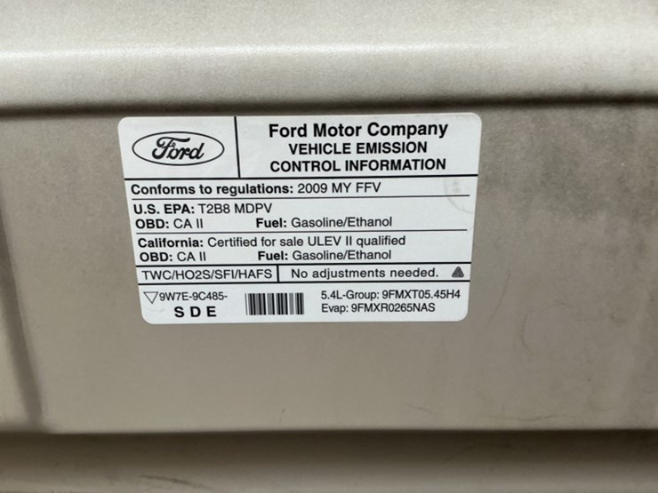2009-ford-cargo-image-14
