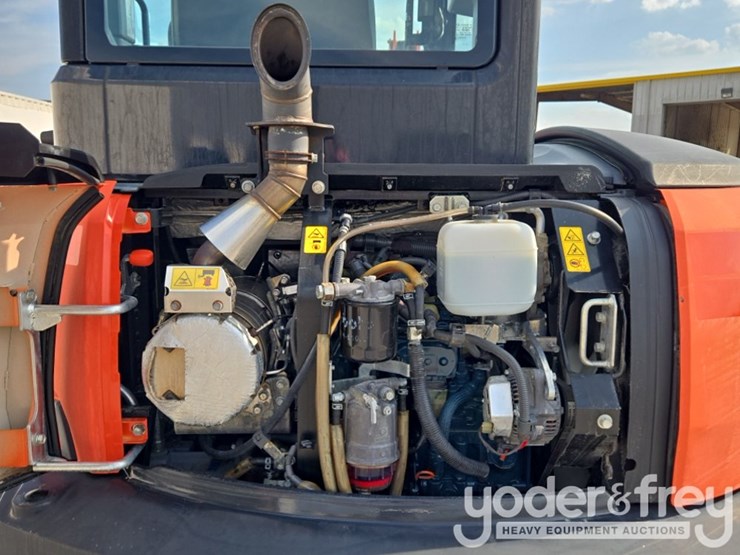 2022-kubota-kx040-4-image-40