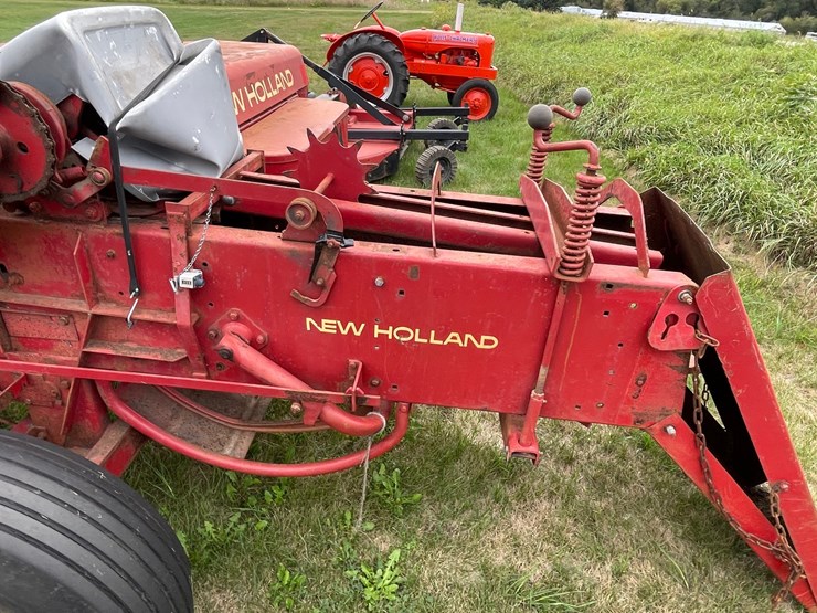 new-holland-hayliner-273-image-21