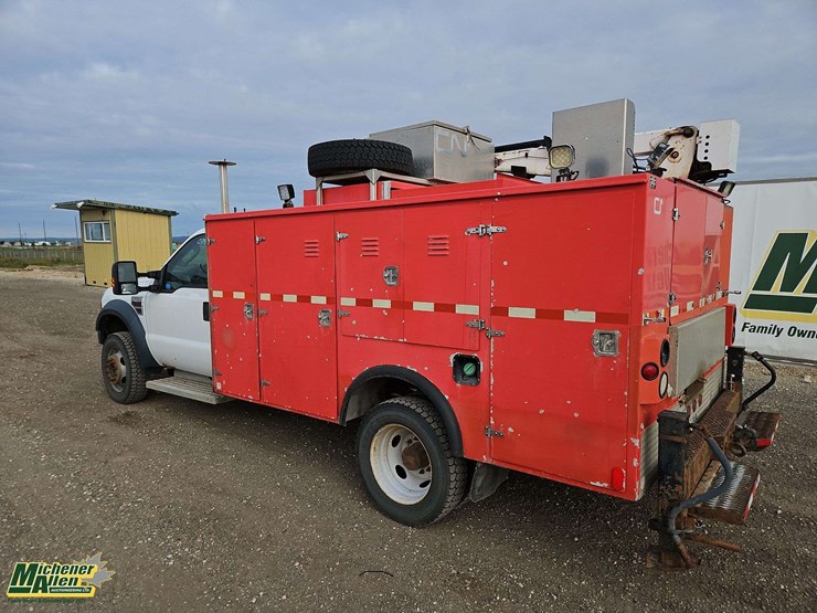 2009-ford-f550-image-3