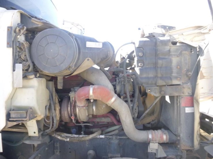 2008-international-df557-t/a-dump-truck-image-38