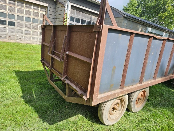 #8705-•-tandem-axle-dump-wagon-image-20
