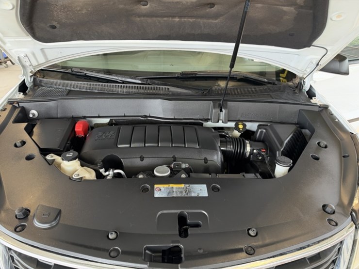 2016-chevrolet-traverse-image-12