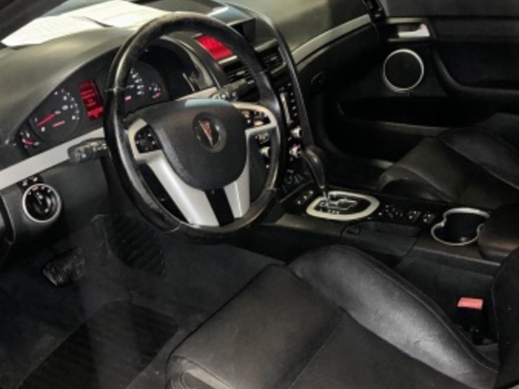 2008-pontiac-g8-sdn-image-21