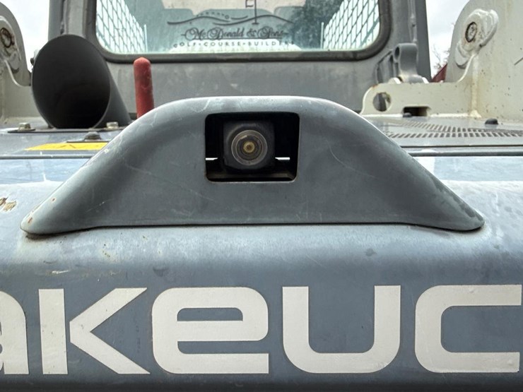2020-takeuchi-tl8-image-16