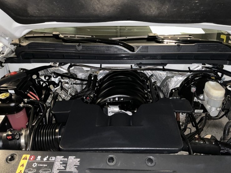 2018-chevrolet-silverado-1500-image-10