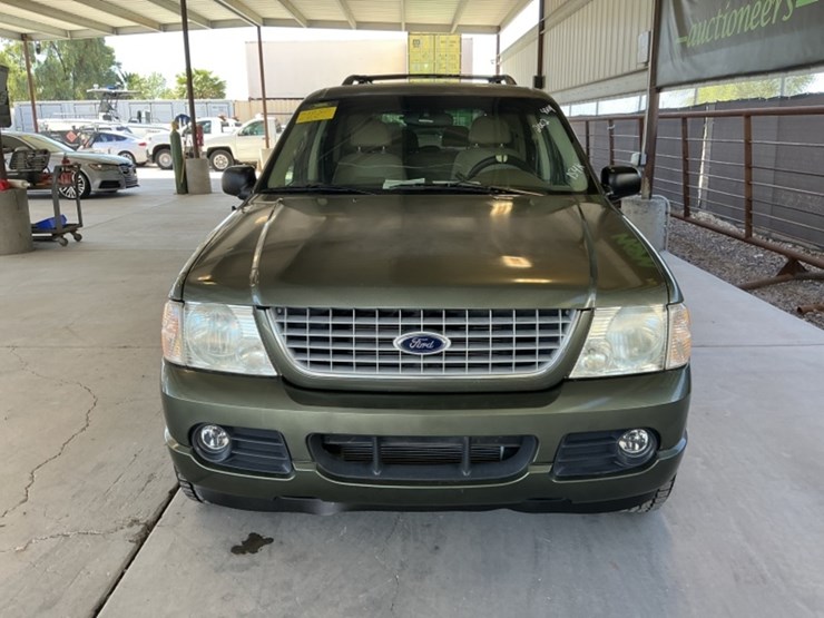 2002-ford-explorer-image-3