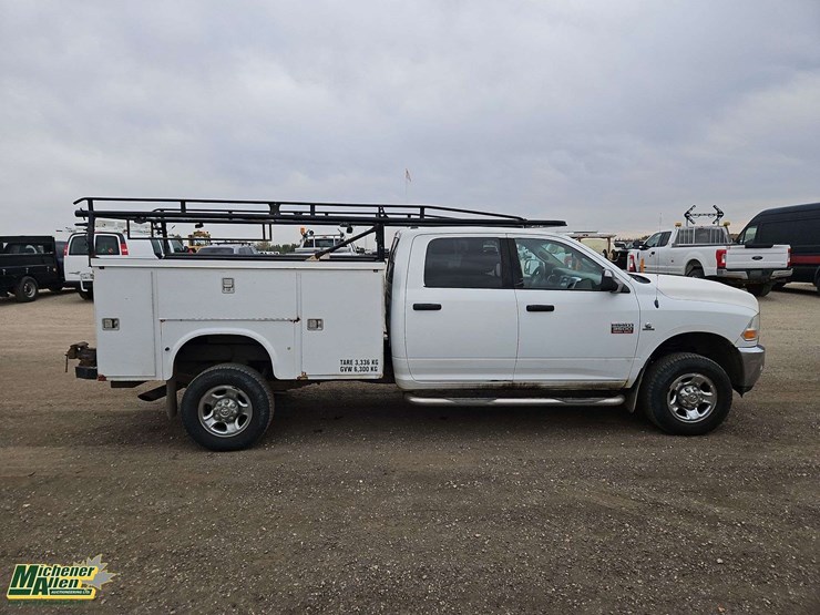 dodge-3500-image-7