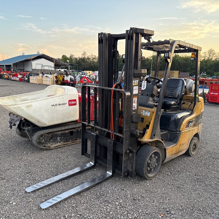 #2080 • CAT G5000 LP FORKLIFT