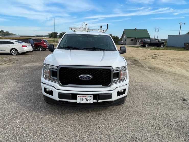 2020-ford-f150-image-2