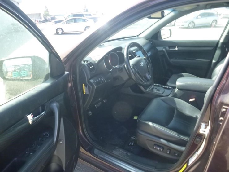 2011-kia-sorento-image-5