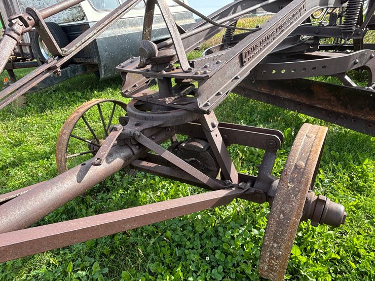 #1329-•-adam-leaning-steel-wheeled-grader-image-27