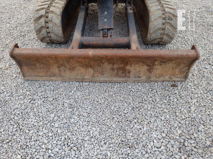 2017-deere-30g-image-18