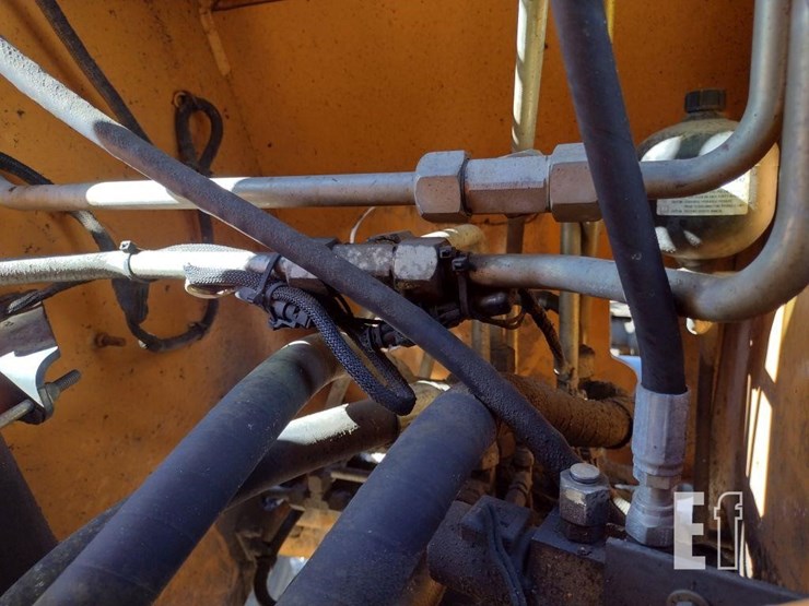 2007-case-521d-xt-image-36