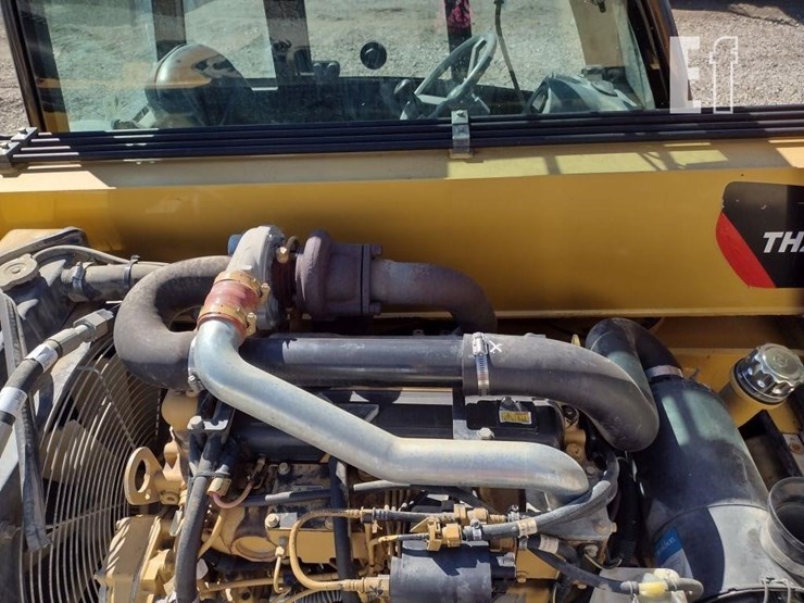 2011-caterpillar-th255-image-29