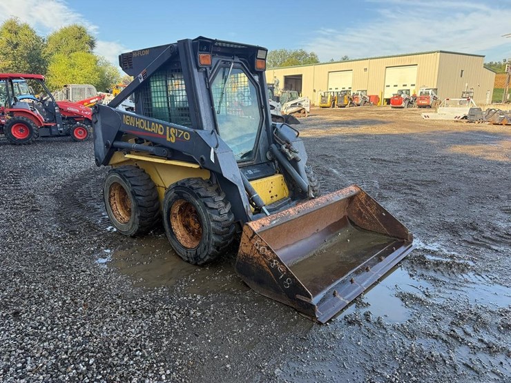 new-holland-ls170-image-6