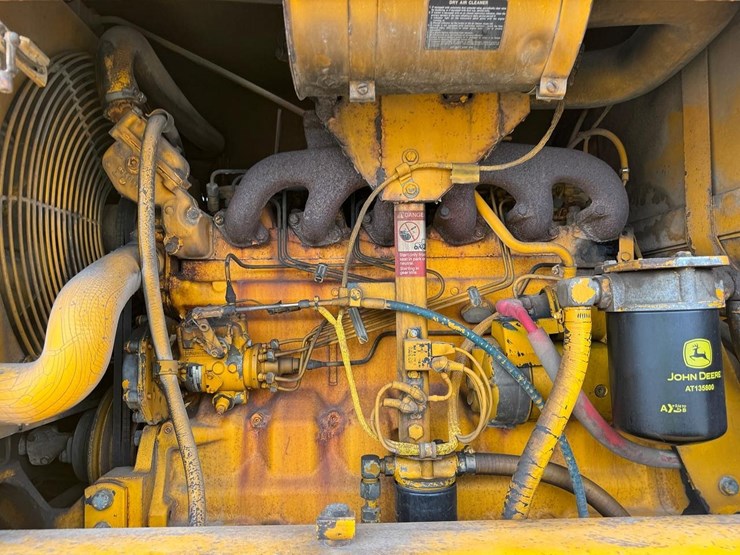 deere-672b-image-14