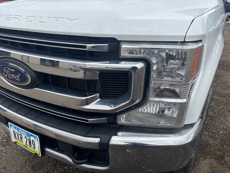 2022-ford-f250-image-14