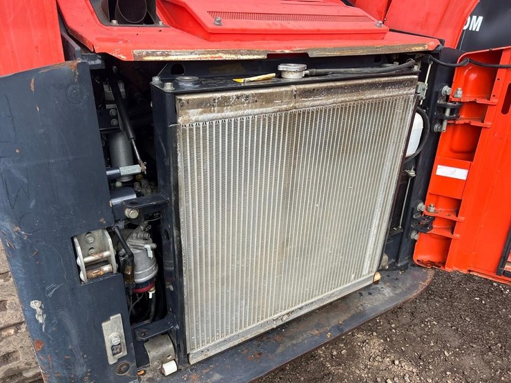 2019-kubota-svl75-2-image-5