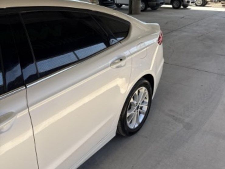 2019-ford-fusion-sdn-image-5