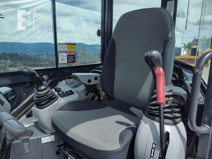 deere-35g-image-11