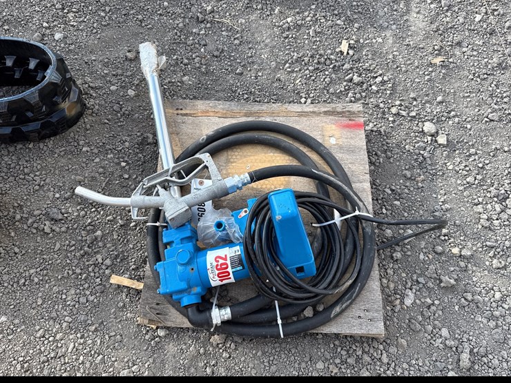 #1062-•-12v-fuel-pump-image-1
