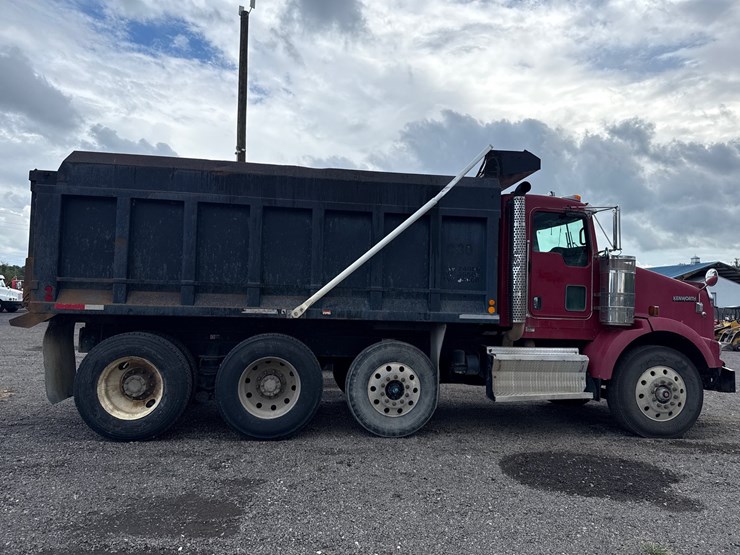 2009-kenworth-t800-image-4