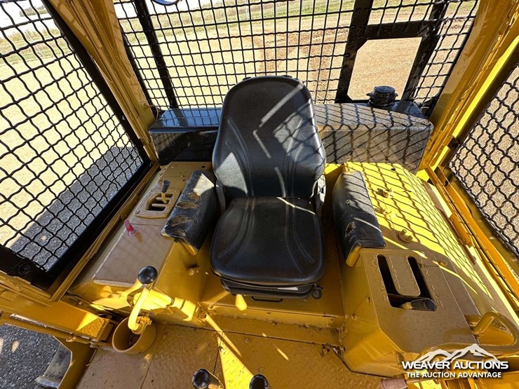caterpillar-d6d-image-7