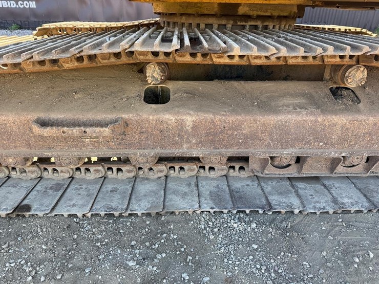 2005-caterpillar-320cl-image-18