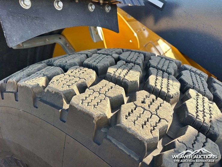 deere-624-image-18