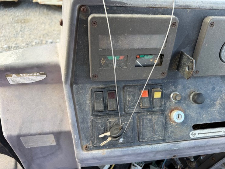 ford-555c-image-37